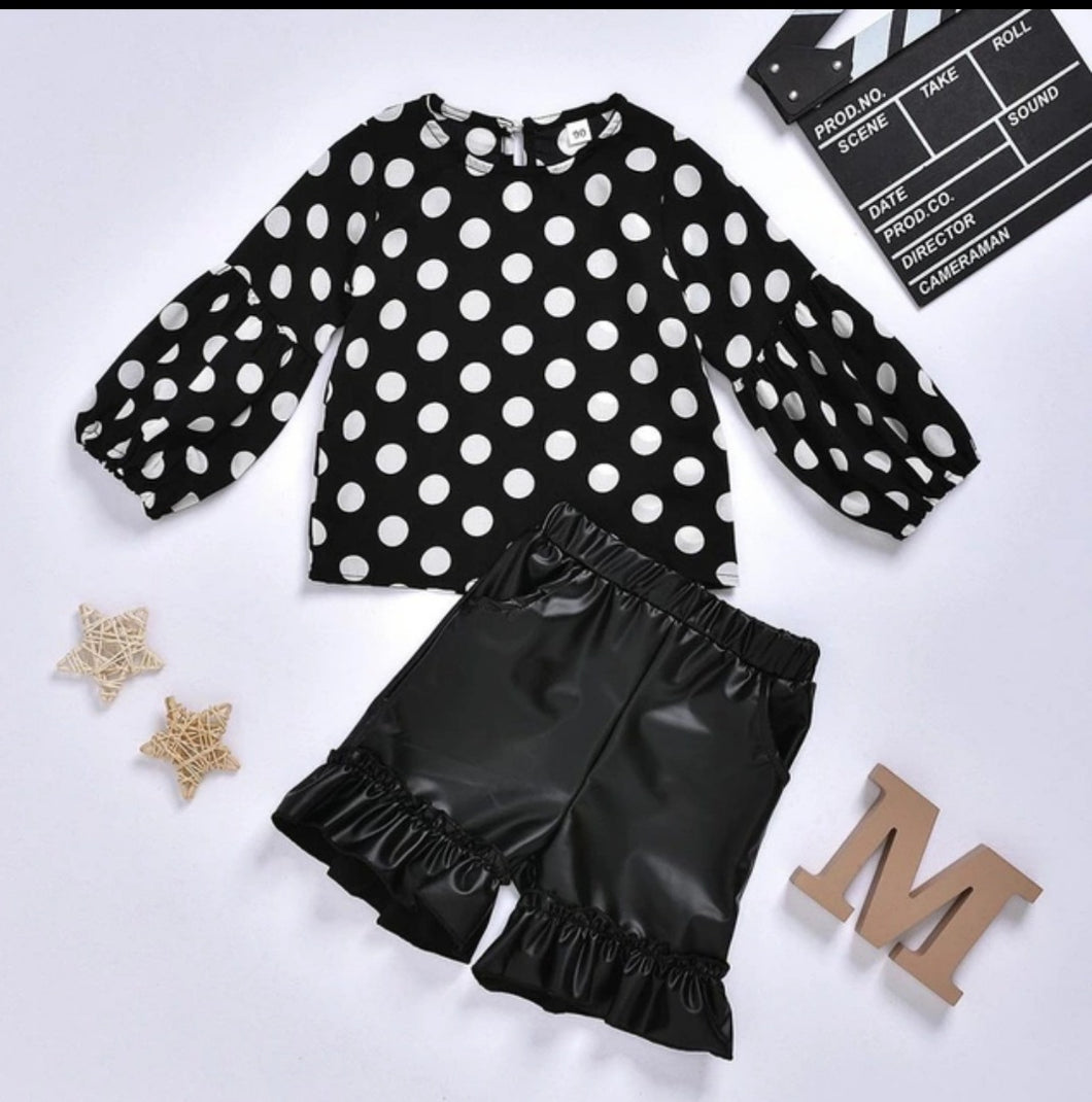 Polka Dot Top, Black shorts